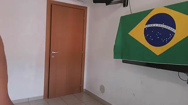 eduhot94 online show from April 15, 2026, 3:08 pm