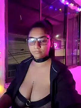 Sofythom1 online show from February 12, 2025, 4:23 am