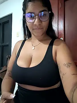 Sofythom1 online show from April 1, 2026, 3:18 am