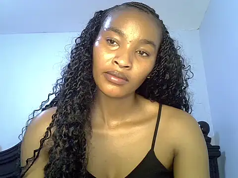 cute-alexis online show from June 1, 2026, 9:44 am