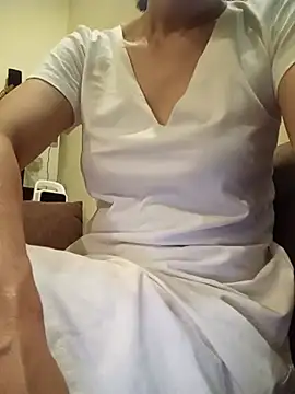 Snapshot of YunLem chatting on July 25, 2026, 2:14 pm YunLem online show from July 25, 2026, 2:14 pm