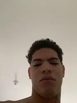 Snapshot of RDbruto chatting on December 30, 2024, 12:20 pm RDbruto online show from December 30, 2024, 12:20 pm