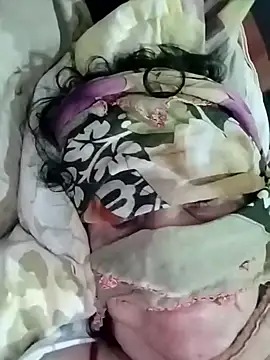 Snapshot of _BaHaR_ chatting on November 2, 2025, 11:29 pm BaHaR online show from November 2, 2025, 11:29 pm