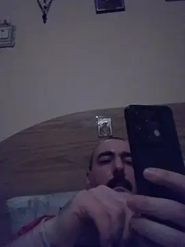 Maryo0001 online show from November 15, 2025, 1:36 am