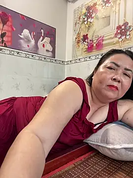 NDith online show from April 14, 2026, 10:43 am