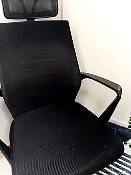 Snapshot of Cherriikenzie chatting on March 10, 2025, 6:49 am Cherriikenzie online show from March 10, 2025, 6:49 am