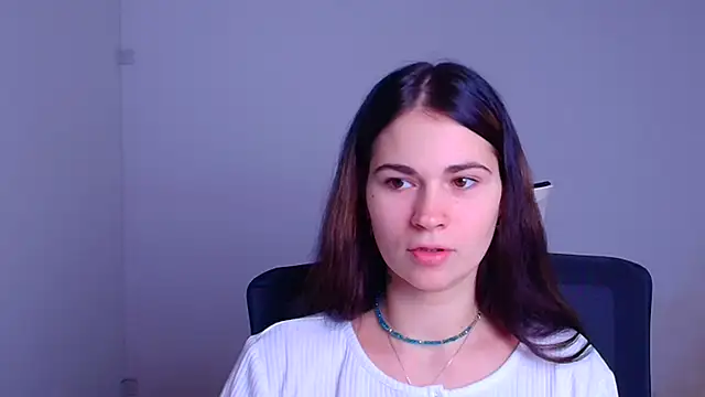 Loon Amore online show from December 20, 2024, 7:07 pm