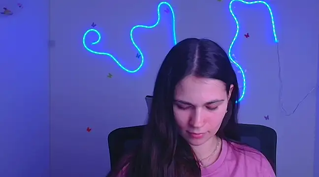 Loon Amore online show from March 10, 2025, 7:50 pm