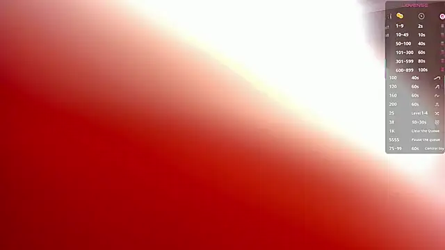 MelanieRioss online show from May 22, 2026, 1:39 pm