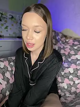 Snapshot of bunnyrich chatting on January 17, 2025, 11:18 pm bunnyrich online show from January 17, 2025, 11:18 pm