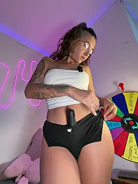 BarbieDarksOk online show from April 13, 2026, 4:01 pm