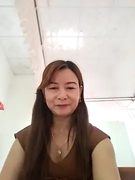 Snapshot of Sexy-ladyboobs20 chatting on December 31, 2024, 1:47 am Sexy-ladyboobs20 online show from December 31, 2024, 1:47 am