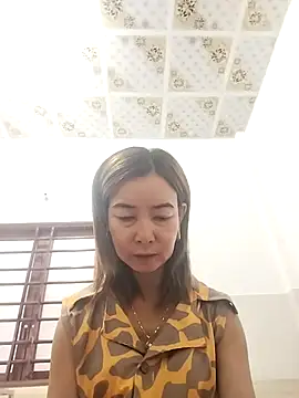 Snapshot of Sexy-ladyboobs20 chatting on October 16, 2025, 1:17 am Sexy-ladyboobs20 online show from October 16, 2025, 1:17 am