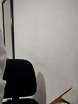 Snapshot of Sweet__Nurse1 chatting on January 11, 2025, 11:35 pm Sweet Nurse1 online show from January 11, 2025, 11:35 pm