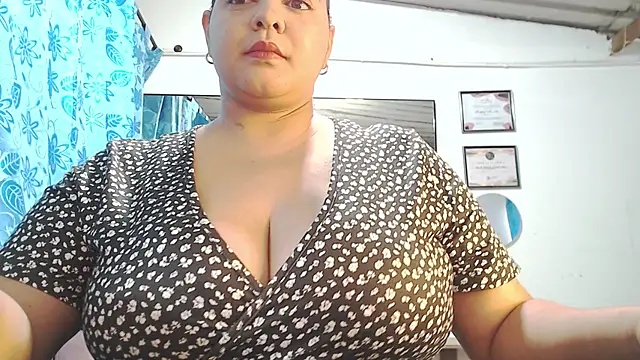 Snapshot of mia_donatto369 chatting on September 22, 2025, 8:44 pm mia donatto369 online show from September 22, 2025, 8:44 pm