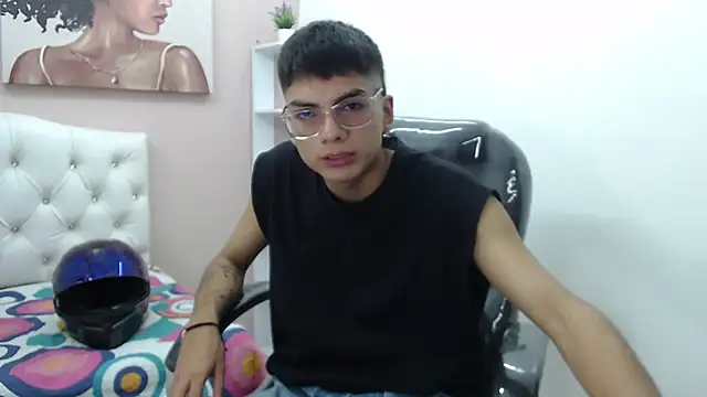 Snapshot of Noha_scott chatting on December 7, 2024, 6:04 pm Noha scott online show from December 7, 2024, 6:04 pm