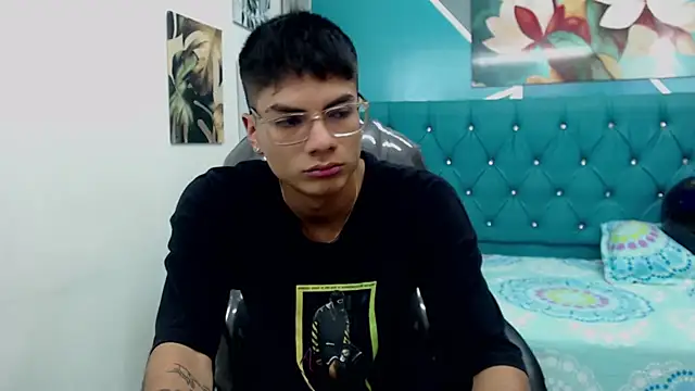 Snapshot of Noha_scott chatting on January 21, 2025, 10:51 pm Noha scott online show from January 21, 2025, 10:51 pm