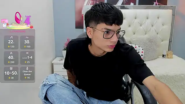 Snapshot of Noha_scott chatting on April 25, 2026, 11:02 pm Noha scott online show from April 25, 2026, 11:02 pm