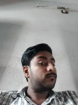 Snapshot of lm12334 chatting on October 3, 2025, 9:39 am lm12334 online show from October 3, 2025, 9:39 am