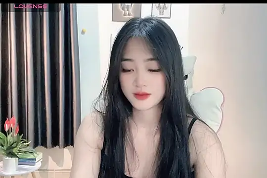  Aimy  online show from February 10, 2025, 6:45 pm