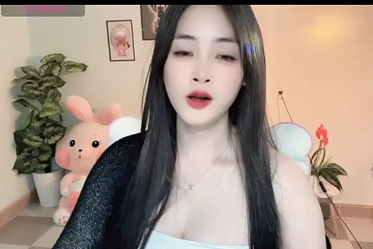 Snapshot of _Aimy_ chatting on November 22, 2025, 4:22 am Aimy online show from November 22, 2025, 4:22 am