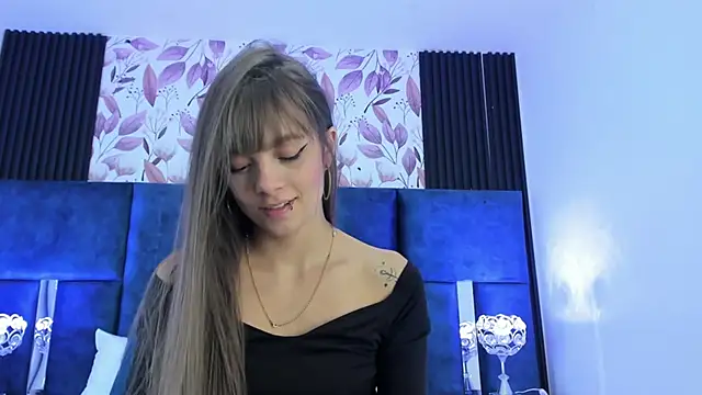 AmmyJones  online show from January 21, 2025, 6:45 pm