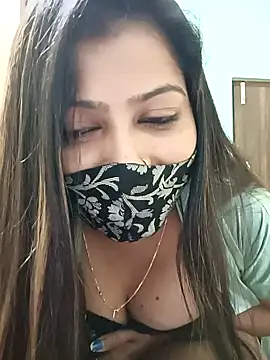 Snapshot of SANAYA_ROY chatting on January 6, 2025, 10:13 am SANAYA ROY online show from January 6, 2025, 10:13 am