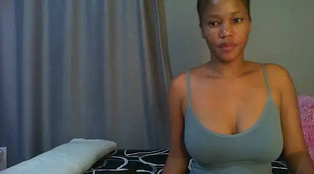 Snapshot of Sexylisa670 chatting on February 6, 2025, 8:13 pm Sexylisa670 online show from February 6, 2025, 8:13 pm