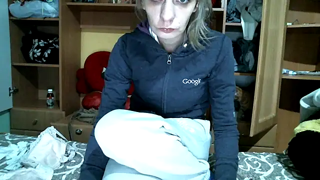 DennisXCaroll online show from January 1, 2025, 5:55 pm