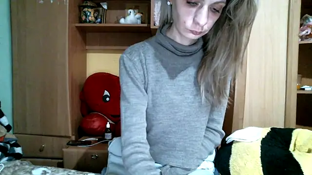 DennisXCaroll online show from January 9, 2025, 1:35 pm