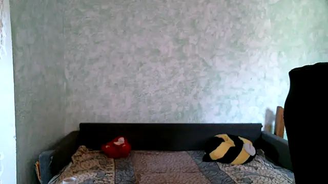 DennisXCaroll online show from March 20, 2025, 1:59 pm