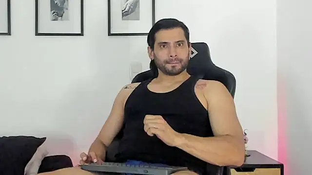 Dereck vega online show from May 15, 2026, 9:44 pm