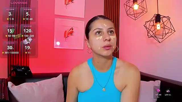 Nahiajhonson  online show from February 17, 2026, 12:12 pm