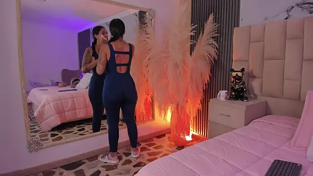 EmmaTorres  online show from March 13, 2026, 8:26 pm