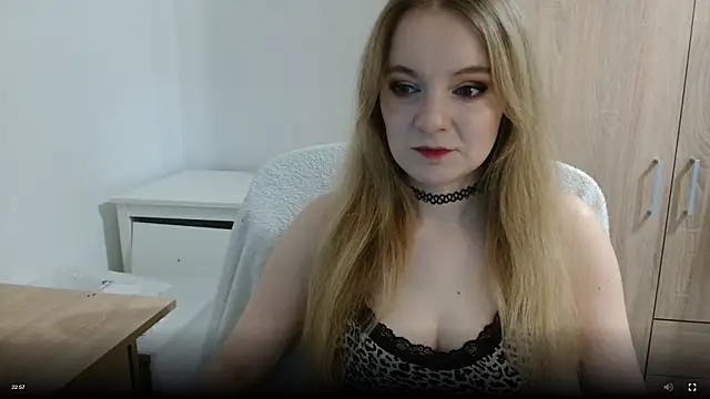 AlmaHoney online show from March 10, 2026, 3:28 pm