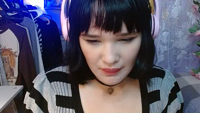 Snapshot of nomichuu chatting on April 24, 2026, 8:44 pm nomichuu online show from April 24, 2026, 8:44 pm