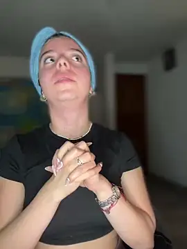 Cloew Marz online show from February 2, 2025, 7:46 pm