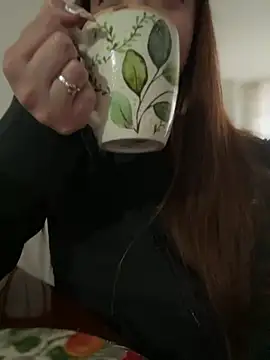 Cloew Marz online show from February 2, 2025, 10:49 pm