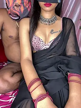 Snapshot of Suhu_love chatting on July 17, 2026, 6:35 pm Suhu love online show from July 17, 2026, 6:35 pm