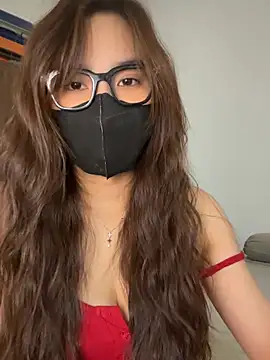 Lilisa miu online show from February 4, 2026, 6:52 am