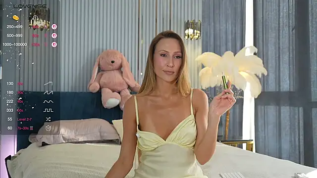 Goodgirlgonabad online show from May 31, 2026, 3:41 pm