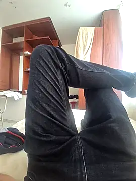 Juan2323hot online show from October 29, 2025, 5:47 pm