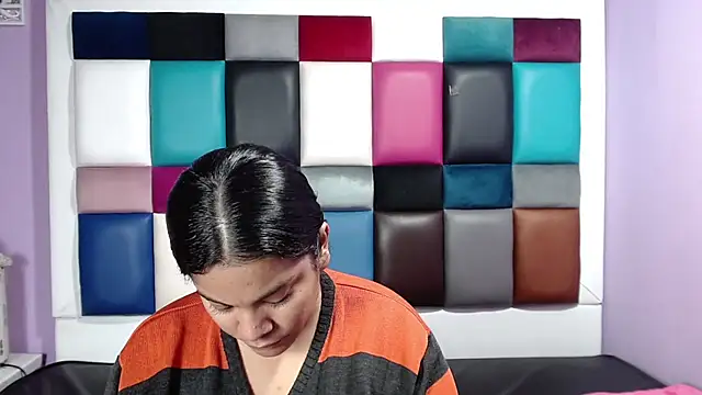 Sam-Evans-hot online show from December 29, 2024, 3:22 am