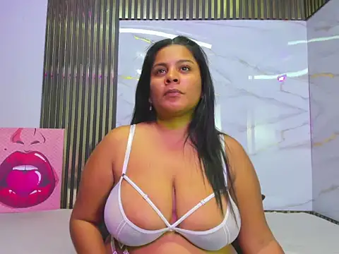 Sam-Evans-hot online show from October 23, 2025, 8:40 pm