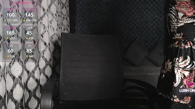 Snapshot of Rubika_sharma chatting on March 1, 2025, 6:11 pm Rubika sharma online show from March 1, 2025, 6:11 pm