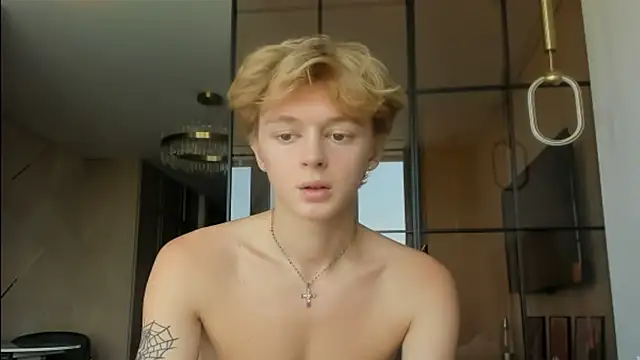 agelandreww online show from June 12, 2026, 10:58 am
