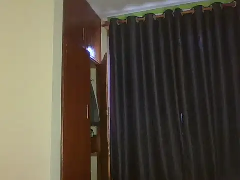 Apple bitch online show from December 22, 2025, 7:27 am