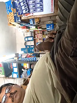 Srmotrs online show from September 19, 2025, 10:27 am