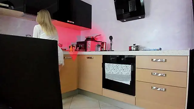 AnnLevine online show from March 22, 2026, 1:03 pm