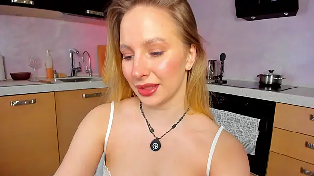 Snapshot of AnnLevine chatting on May 15, 2026, 1:18 pm AnnLevine online show from May 15, 2026, 1:18 pm
